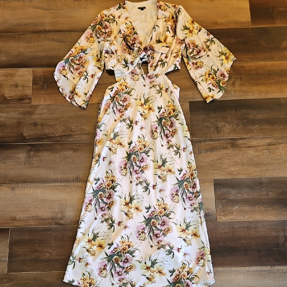 Express Floral Long Sleeve Maxi Dress